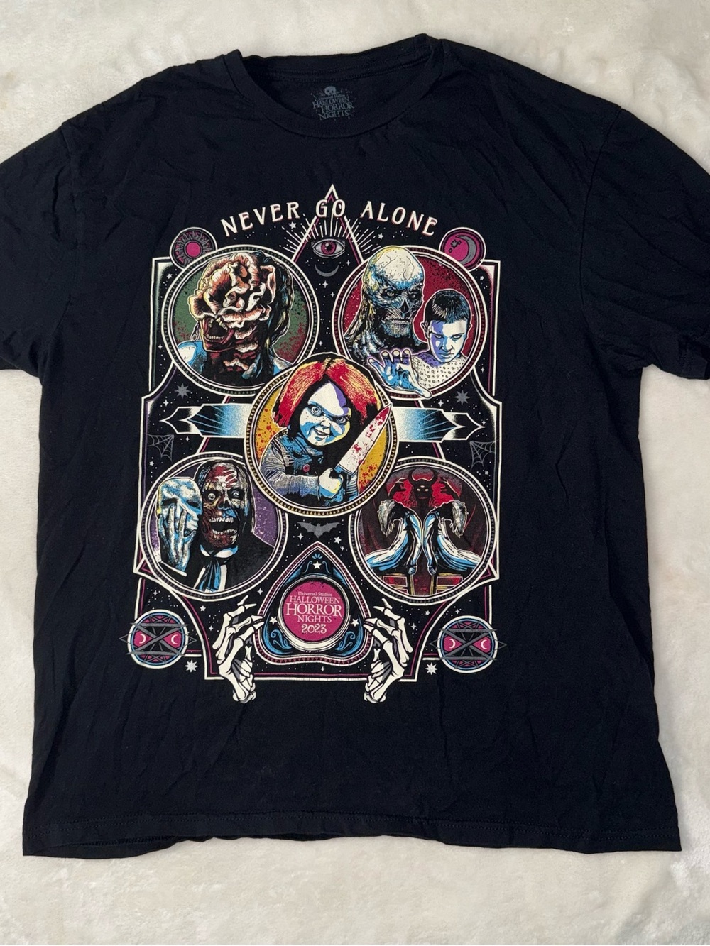 Halloween Horror Nights 2023 Adult T-Shirt Size Large